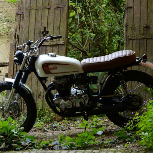 CB 250 Scrambler Freeride Motos