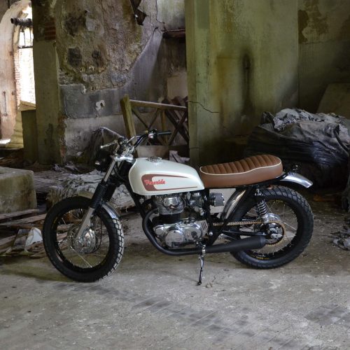 CB 250 Scrambler Freeride Motos